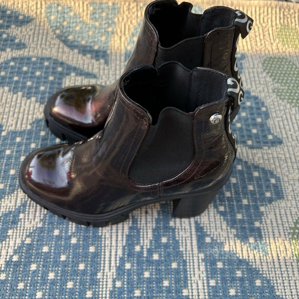 GBG Guess Women's Drk Red Faux Patent Lthr Platform Ankle Boots 5.5M